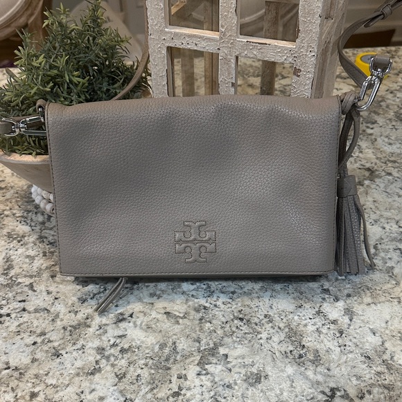 Tory Burch Handbags - Tory Burch Grey Leather Crossbody Bag